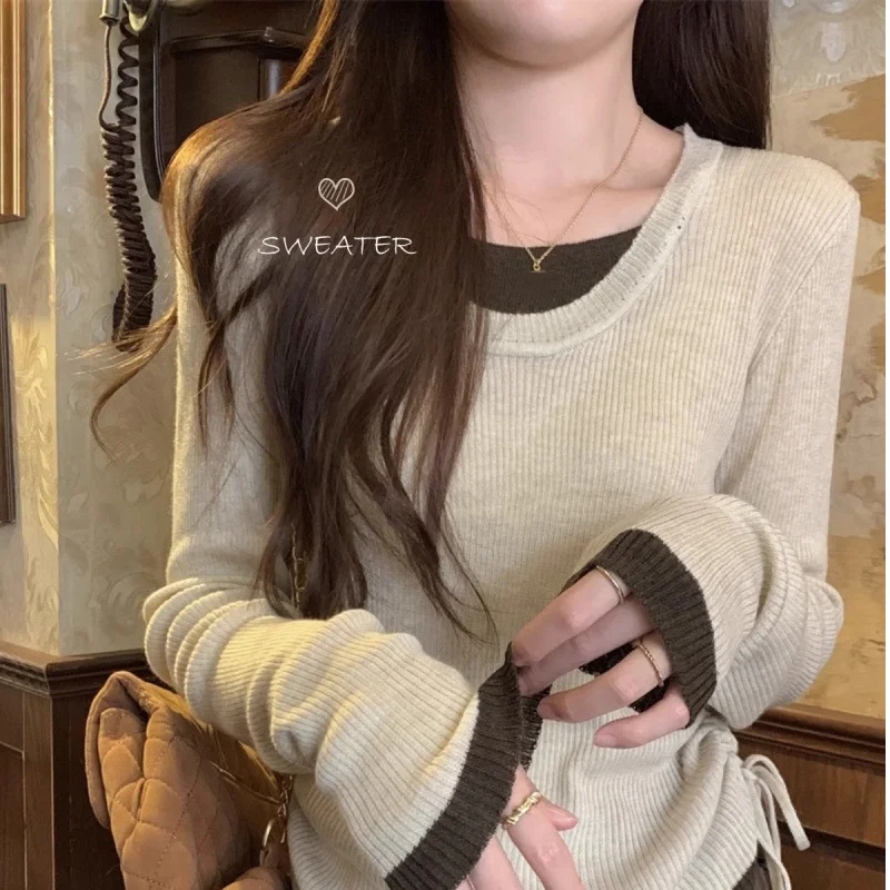 

Женская контрастная плиссированная футболка с длинными рукавами в стиле ретро, универсальный и утягивающий топ на раннюю осень