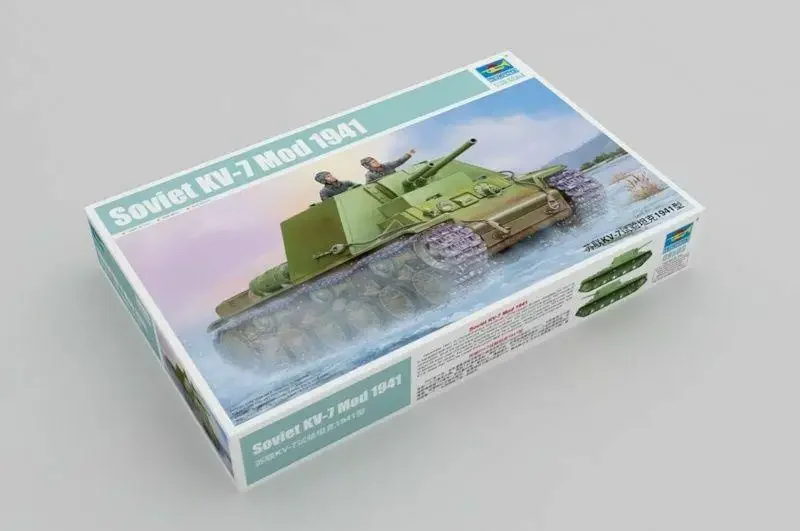 

Модель Trumpeter 09503 1/35 Советский комплект модели КВ-7 Мода 151.