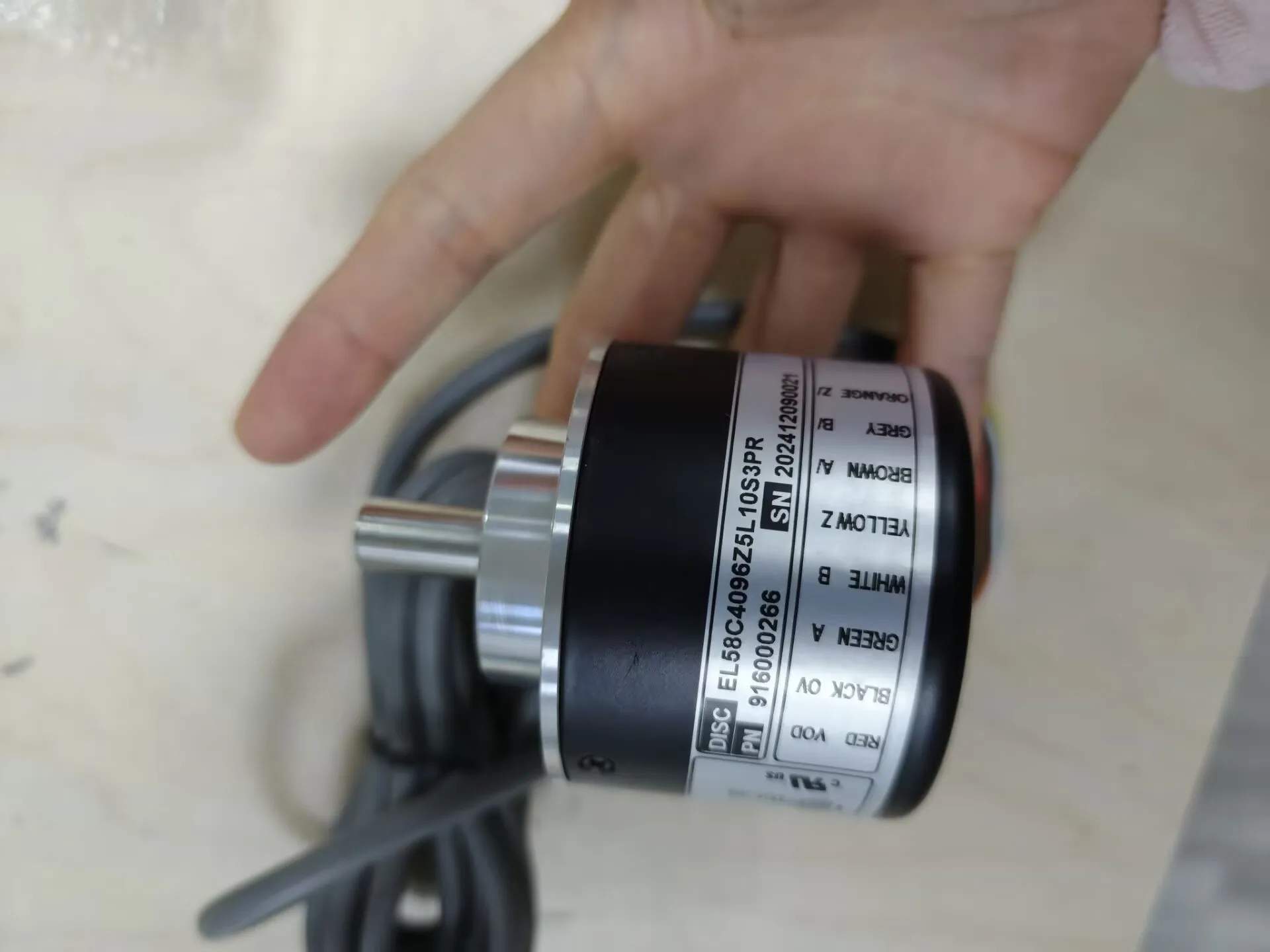 Nuovo prodotto Encoder rotativo EL58C4096Z5L10S3PR 4096 Encoder lineare