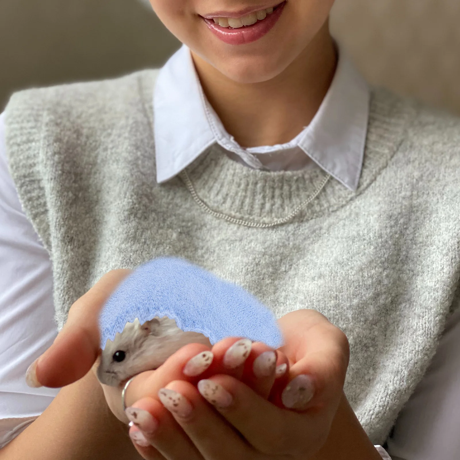 

6Pcs Guinea Bath Towels Absorbent Coral Fleece Guinea Pig Bath Towels Blankets Pet Bedding Small Animal Supplies Hamster Liners