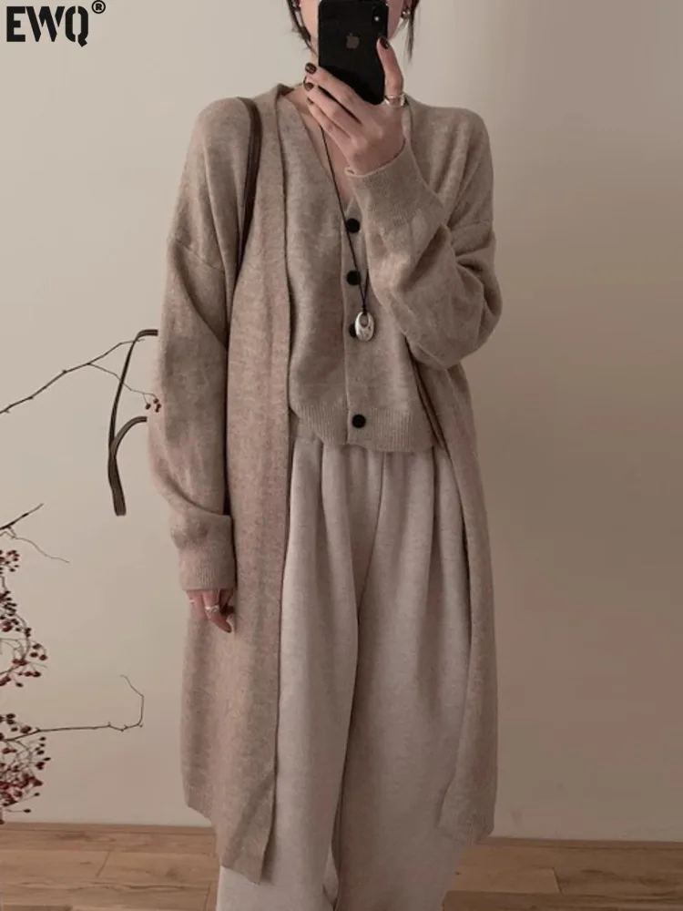 

Женский комплект из двух предметов [EWQ], однобортный Трикотажный жилет с V-образным вырезом и длинный свитер, универсальный, 16O2620, осень 2024