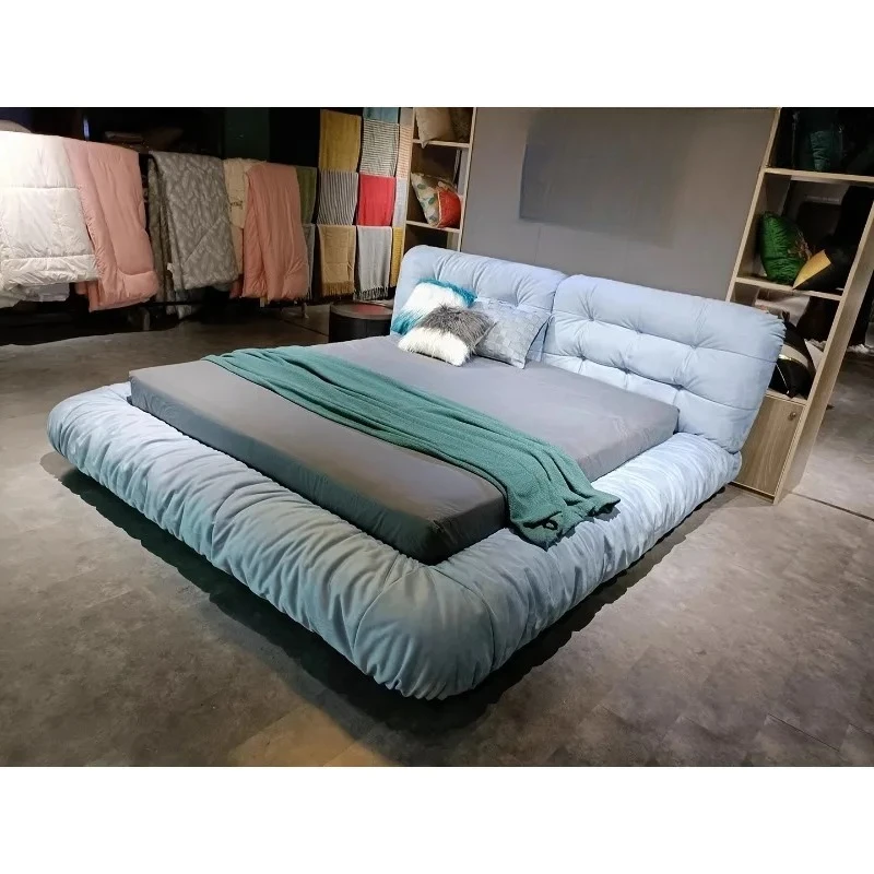 

Italian minimalist modern high-end suite cloud bed Italian minimalist bedroom double fabric bed