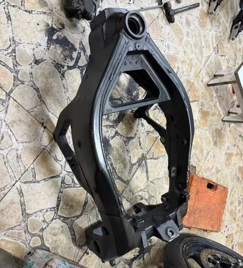 

Used for Yama ha R1 FZN Motorcycle Main Frame Maintenance Parts