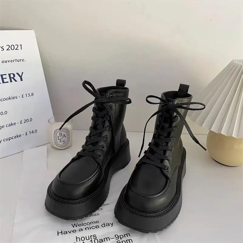 Black Platform Boots Female Women Shoes Korean Fashion Autumn Winter 2023 Vintage Gothic Punk Leather Harajuku Footwear