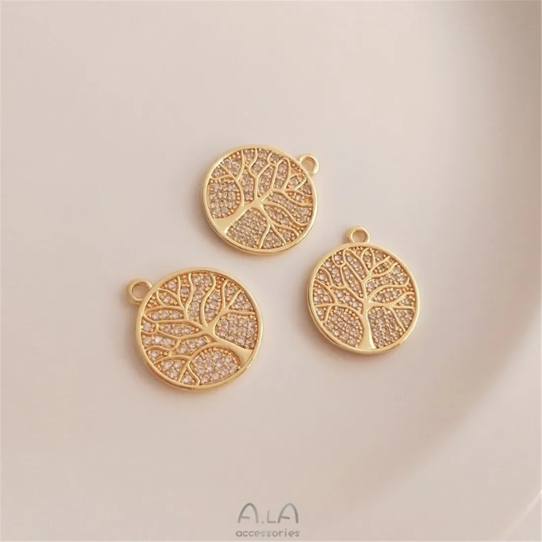 

Micro Inlaid Zircon Lucky Tree Round Tag Pendant 14K Gold Wrapped Tree of Life Necklace Jewelry Handmade DIY Pendant D045