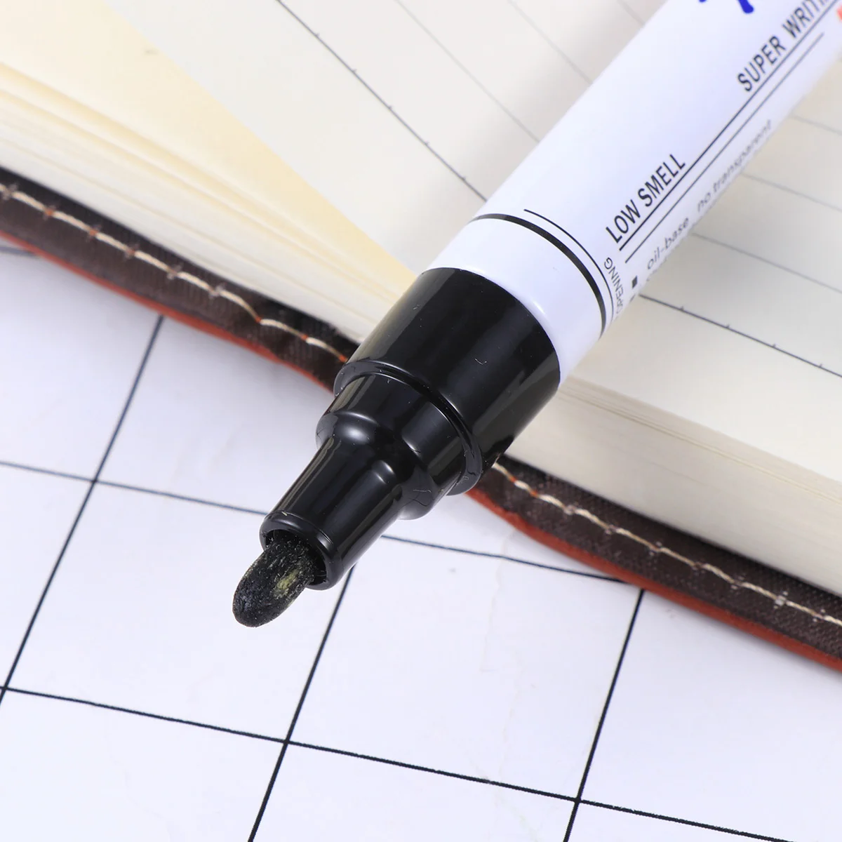 

6Pcs Car Paint Scratching Repair Pen Concealing Small Scratches Prevent Rust Oxidation Car Coat Paint Pen Metal Glass Wood