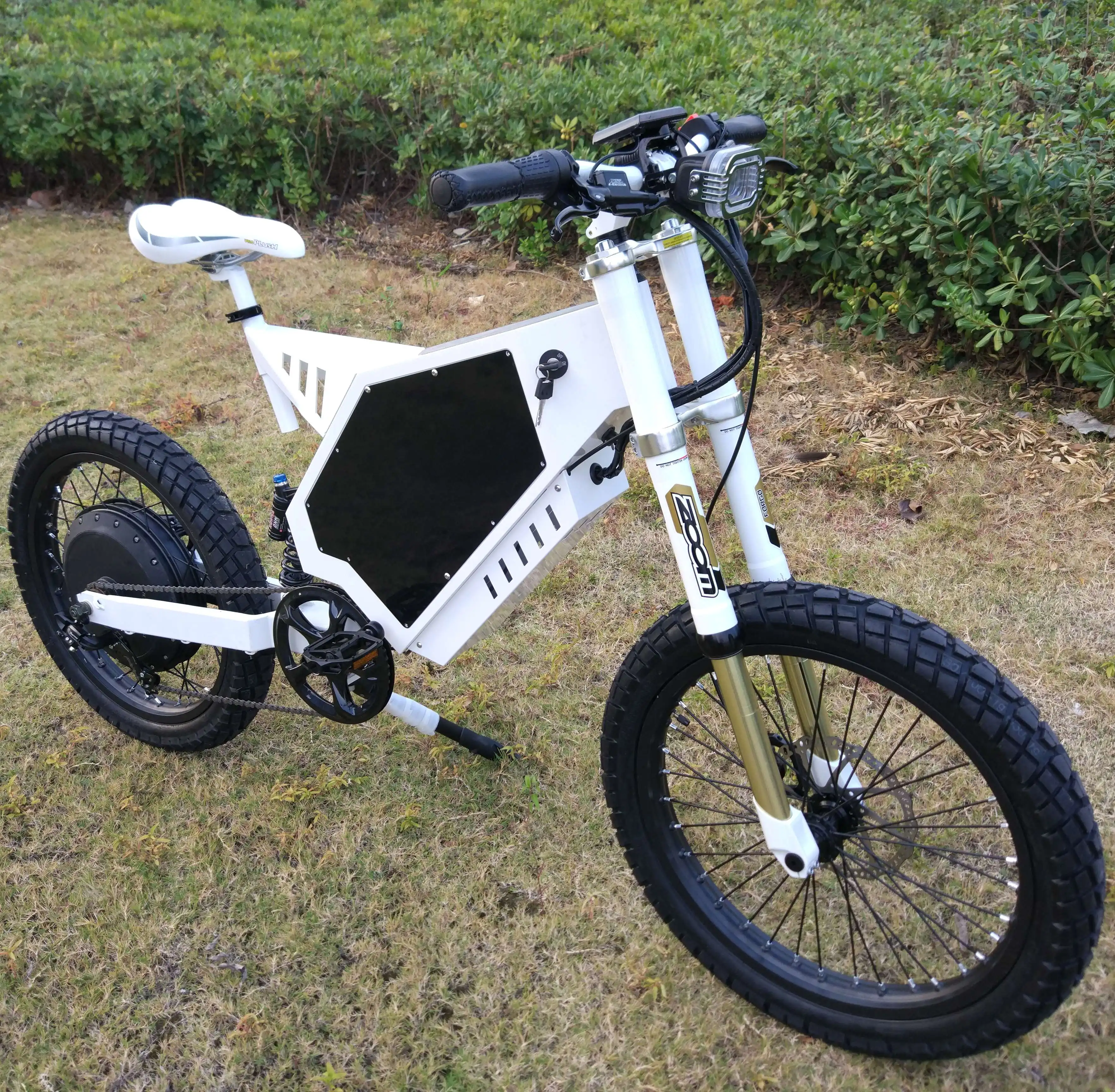CZDM Fast Speed Model Electric Bike 72V 49AH 15000 E Bike Adult  Electric Bike China with Lithium Battery