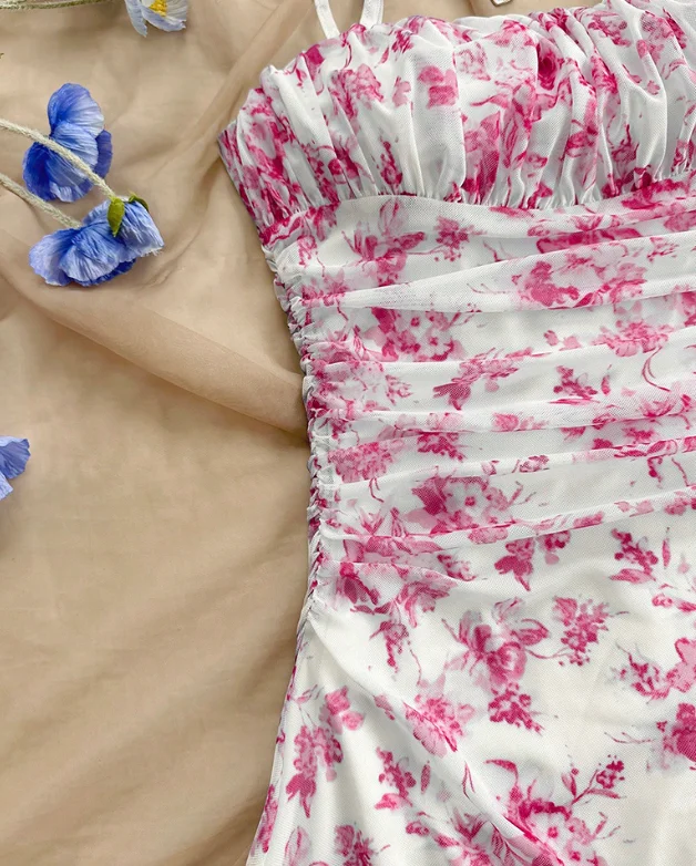 فساتين نسائية صيف 2025 فستان جديد عصري ومثير بمزاج رومانسي على الطراز الريفي فستان بسيط غير رسمي أنيق #2