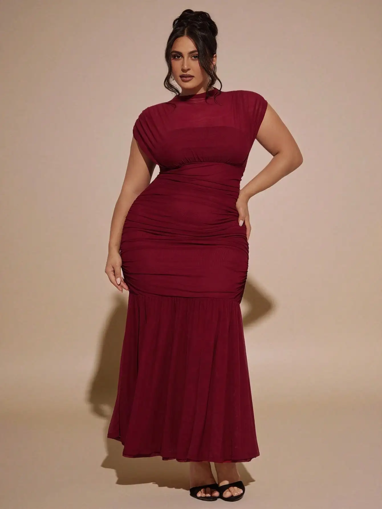 

Plus Size Solid Burgundy Stand Collar Fitted Dress with Ruched Waist and Flowy Hem