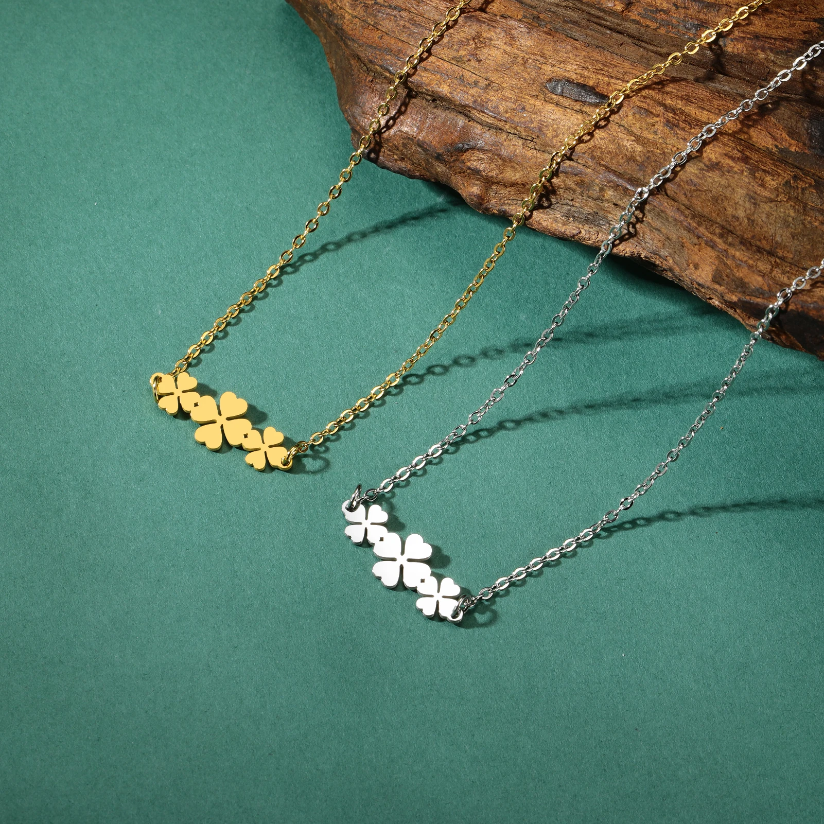 Skyrim Heart Flowers Pendant Necklaces Stainless Steel Gold Color Women Clavicle Chain Choker Boho Jewelry Valentine's Day Gift image 2