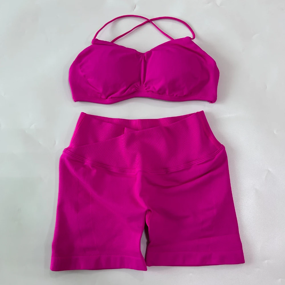 Pericic Gym-Set für Damen: Sporttop, High-Waist-Shorts mit Raffung, nahtlos, Fitness-BH, Sportanzug, Workout-Set, Sportbekleidung, 2-teiliges Set – Detail 12