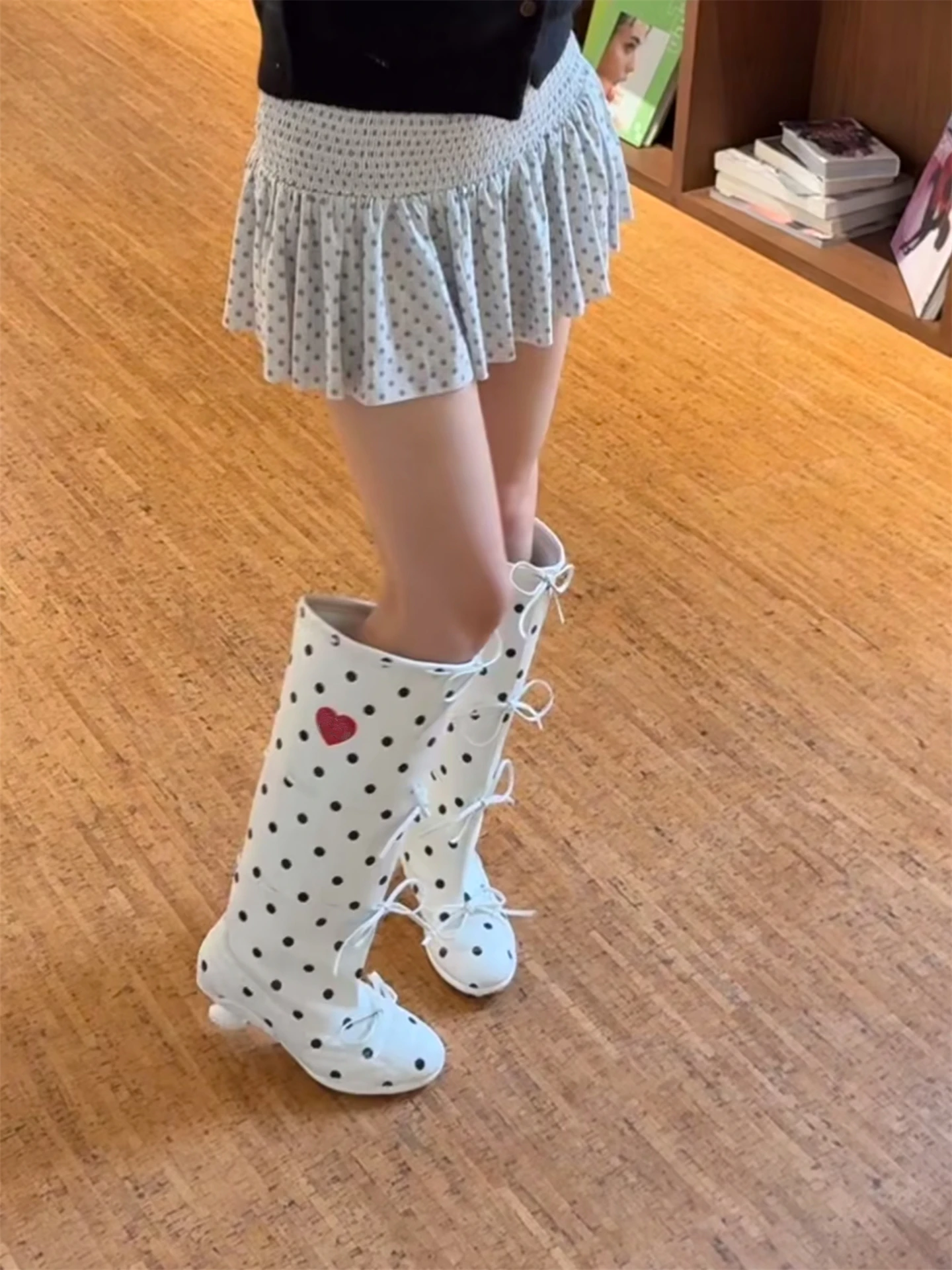 Botas de tacón alto estilo coreano con lazo de mariposa y lunares, botines de moda para mujer con punta redonda y sin cordones.