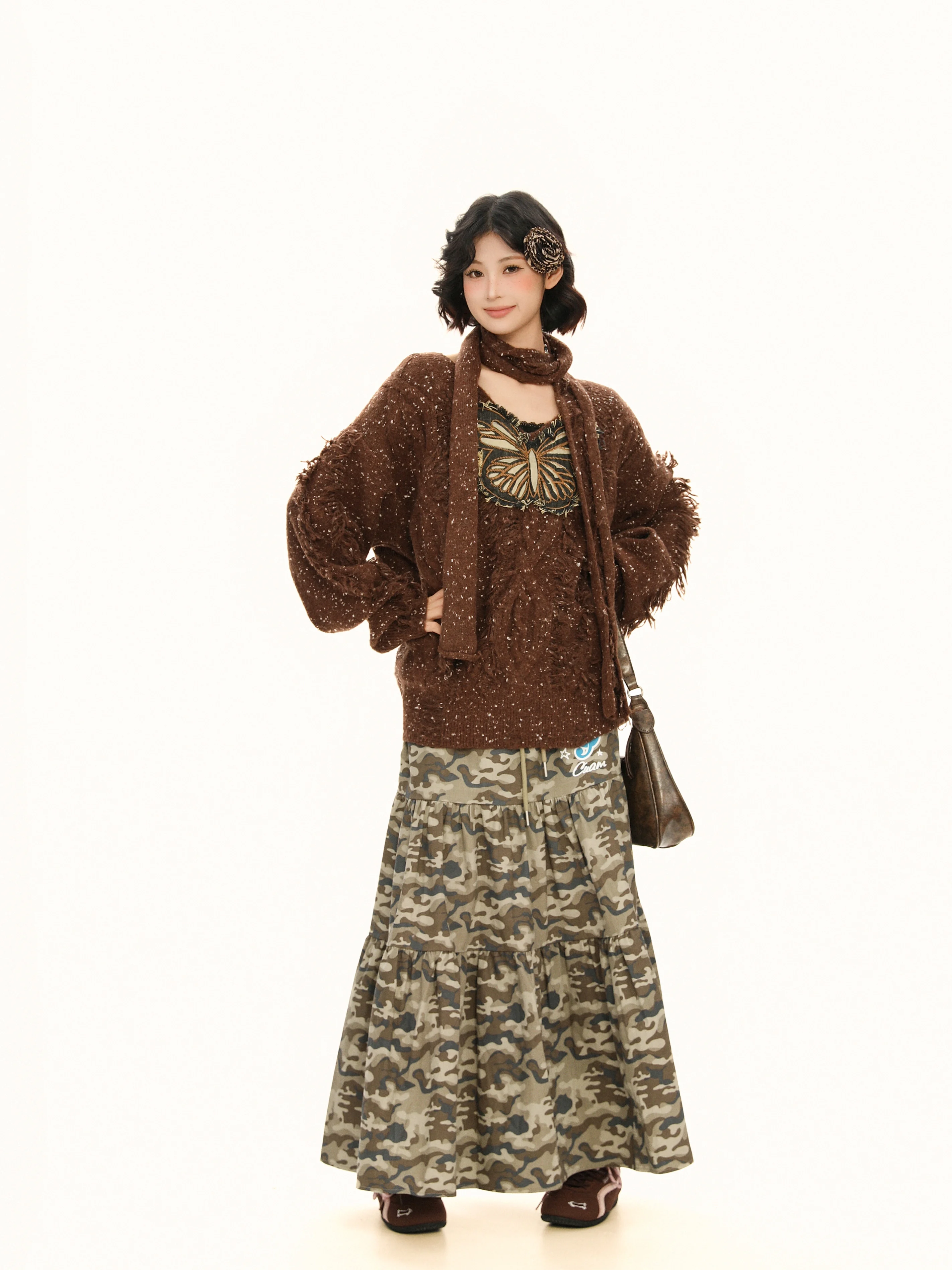 2025 خريف شتاء جديد الأمريكية الرجعية فراشة التصحيح التطريز سترة برقبة على شكل v المرأة فضفاضة عادية البني محبوك سترة #4