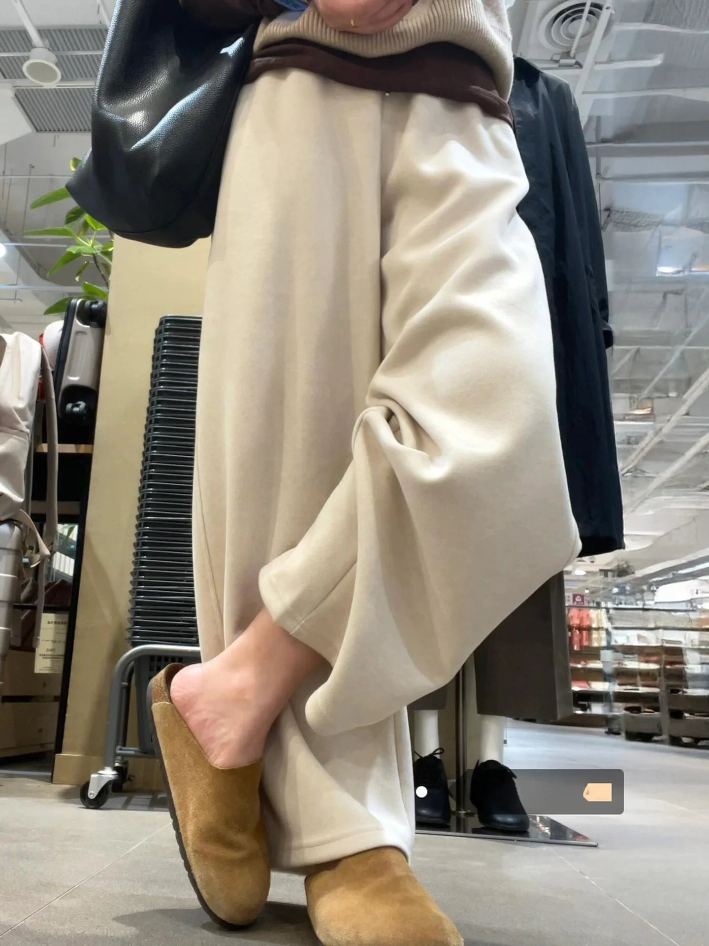 Pantaloni a gamba larga a vita alta Pantaloni invernali comodi e dimagranti foderati in Fce dal taglio dritto casual da donna in colore beige