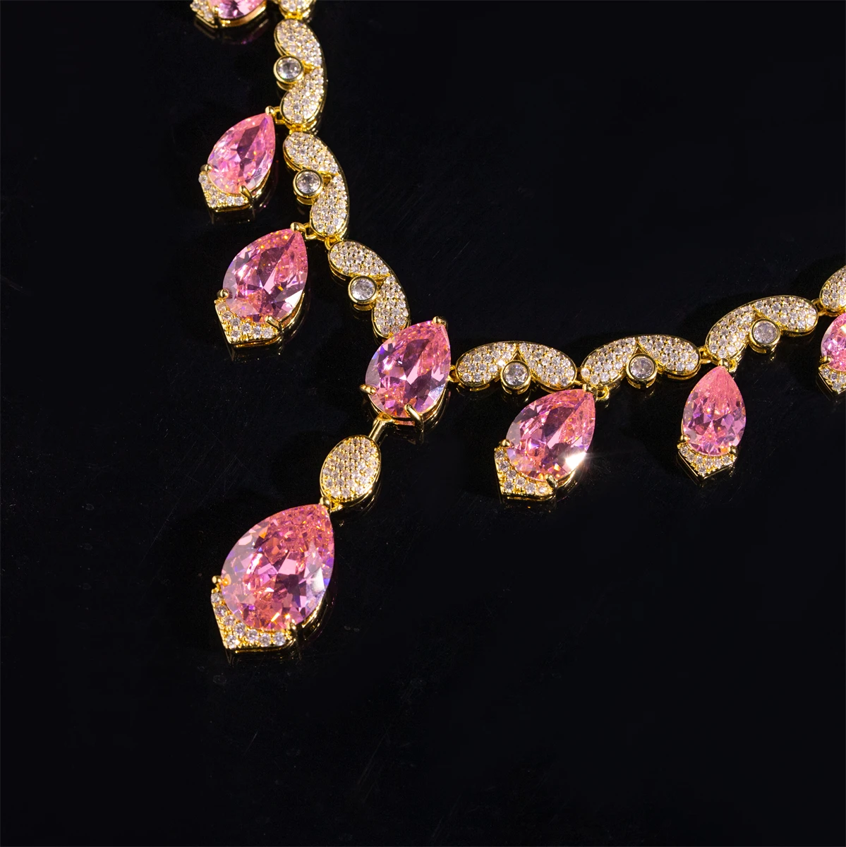 Cross-border sales full of diamond drop luxury pink set necklace + earrings Bridal dress accessories plated in 18K gold