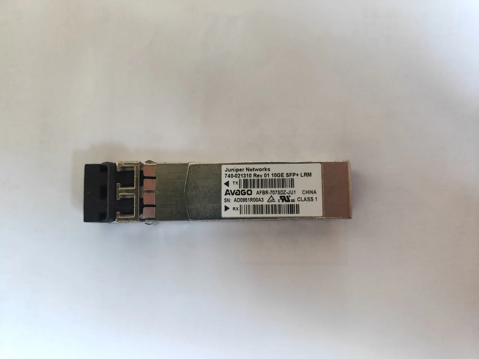 

Juniper AFBR-707SDZ-JU1 740-021310 10GE SFP+ LRM Fiber Optical Module/Juniper 10G LRM Fiber Transceiver