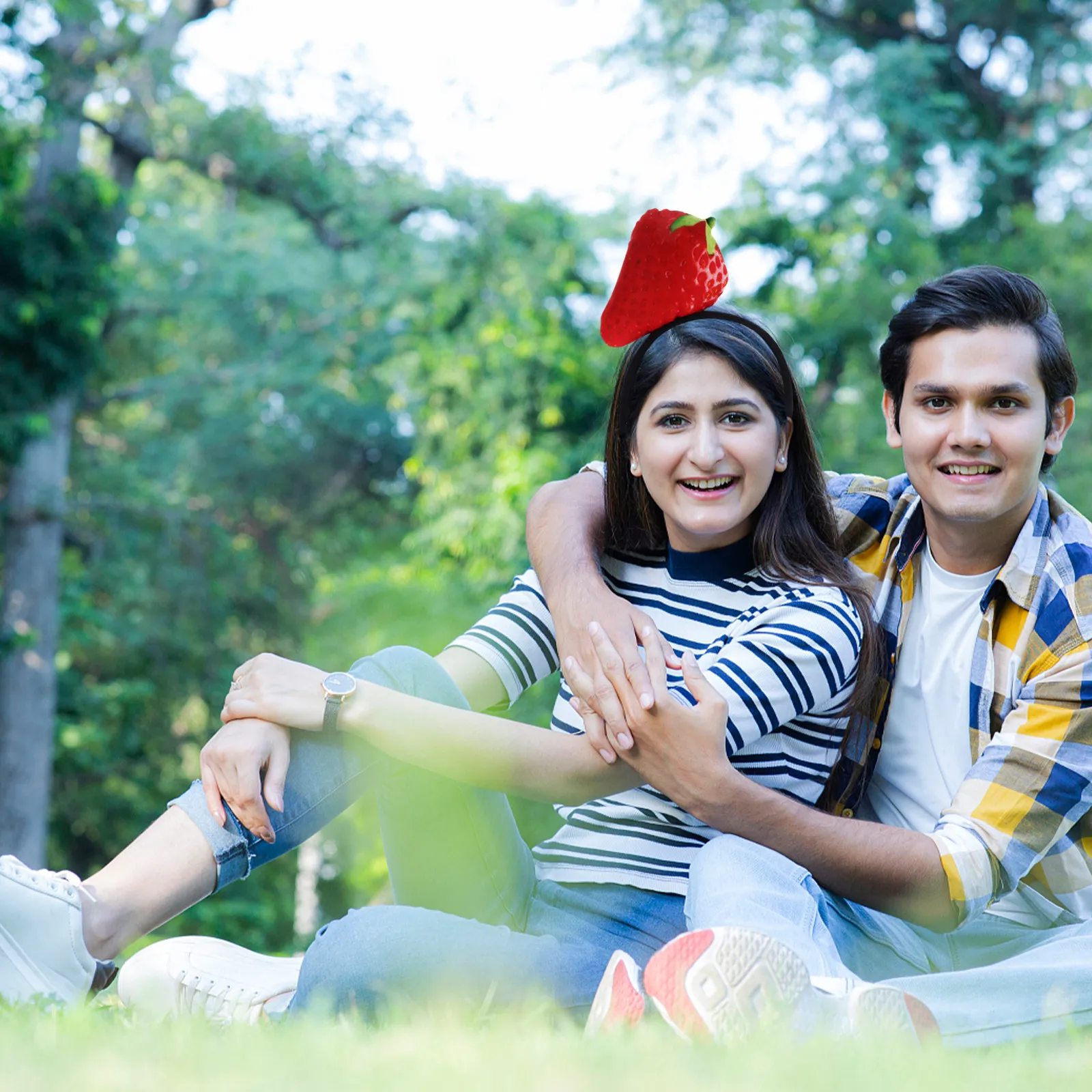 

Мягкая регулируемая повязка для волос Strawberry Spa: для умывания, душа, ухода за кожей, макияжа и вечеринок