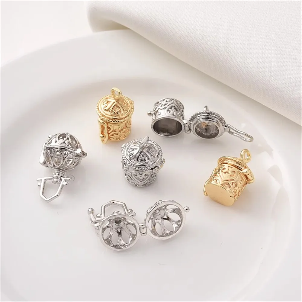 

1pcs 18K Gold Three-dimensional Can Open Magic Box Pendant Hand-DIY Can Be Beaded Hollow Ball Hanging Materials