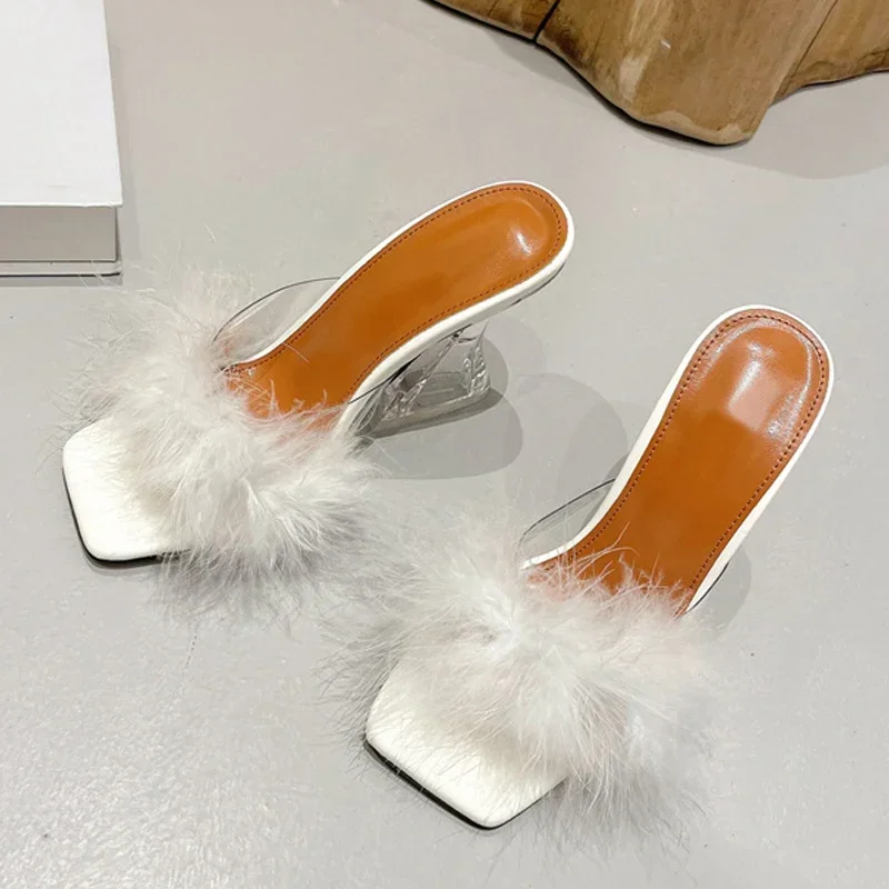 Sandales Peep Parker à enfiler pour femmes, pantoufles à talons transparents, plumes de fourrure, chaussures transparentes, toboggans sexy, mode