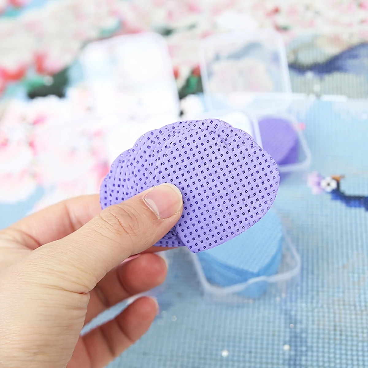 1pc Random Color 5D Diamond Painting Tool DIY Embroidery Accessories Heart Shaped Wiping Adhesive Tape Mud Cleaning Cloth