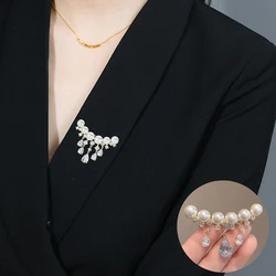 Fashion Pearls Water Drop Rhinestone Lapel Brooch Pins Women Jewelry Party Accessories