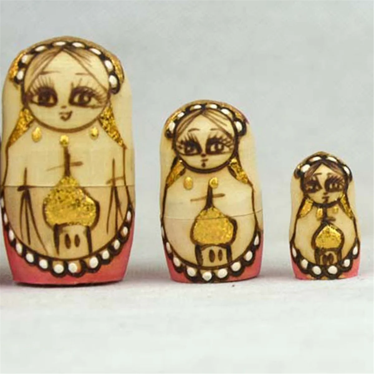 7 sztuk Matryoshka lalki gniazdujące ręcznie robione śliczne drewniane rosyjskie lalki gniazdujące DIY zamek śliczne lalki gniazdujące