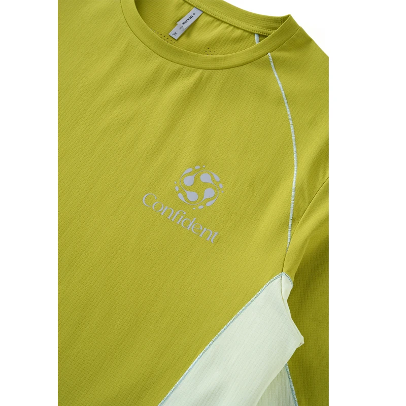 Unisex Quick-Dry Long Sleeve Running Top – Moisture-Wicking Outdoor Shirt with Reflective Details for Night Running & Hiking - view 5