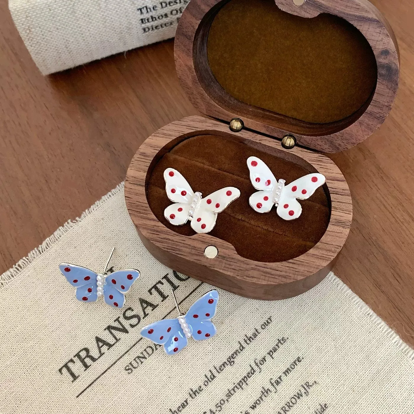 Simple Sweet Blue White Polka Dot Decorative Butterfly Earrings Women Fashionable Versatile Jewelry Accessories for Young Girls