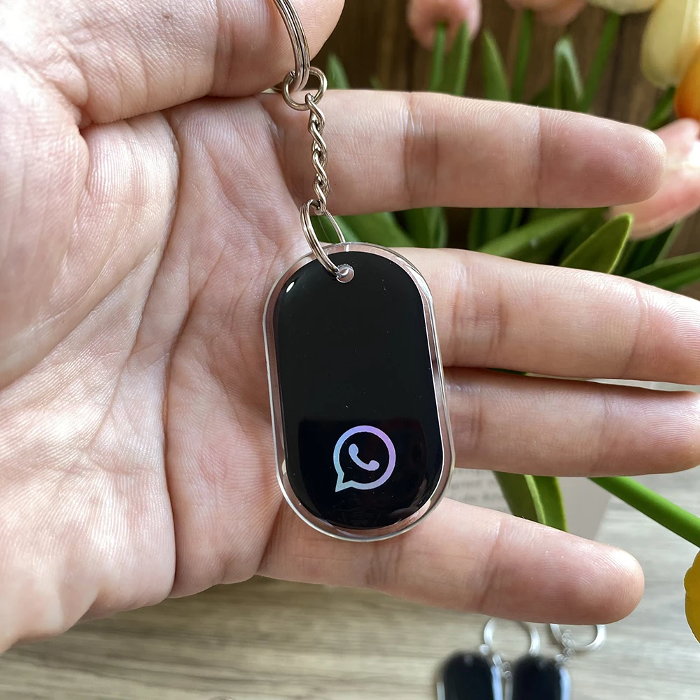 Instagram WhatsApp Keychain 13.56MHz NFC213 Chip Social Media NFC Tap card Epoxy Waterproof Keyring