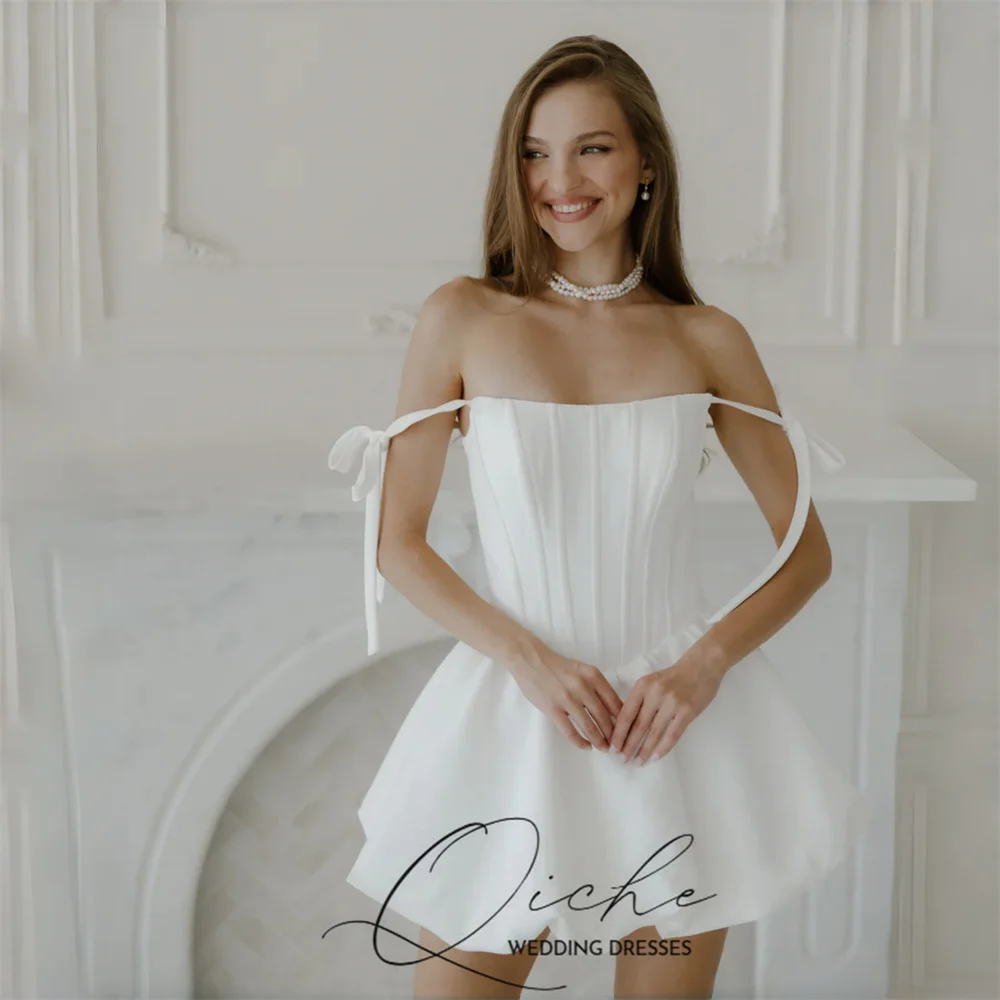 

QICHE Simple Short A-Line Wedding Dress 2026 Off The Shoulder Strapless Pleat Open Back Bridal Gown Vestidos De Noiva Customized