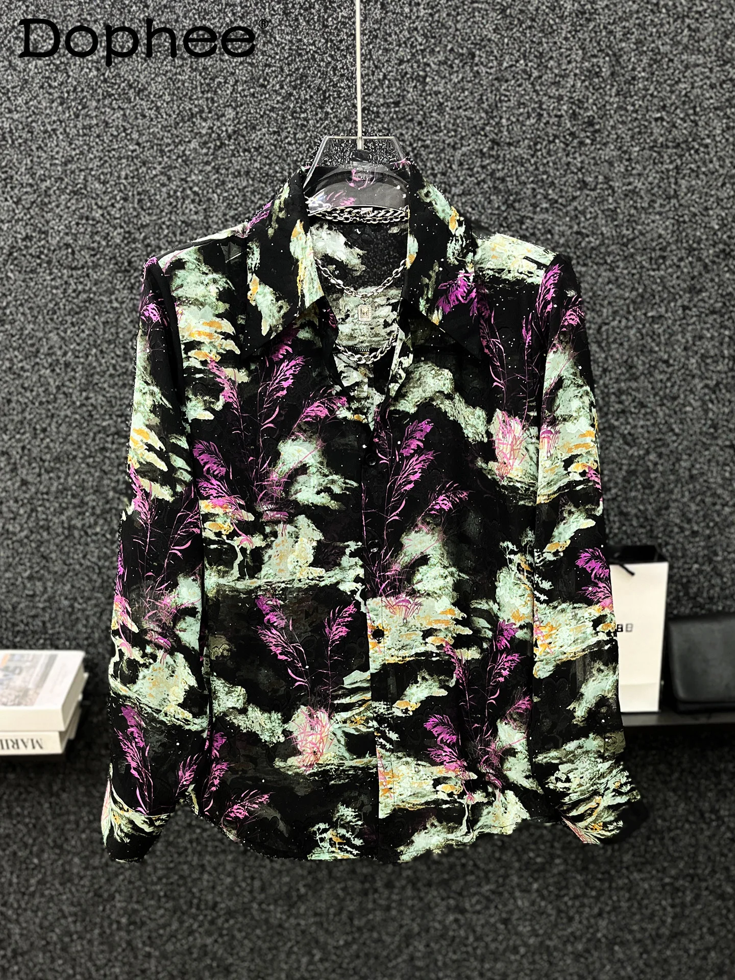 

Korean Version of Retro High-end Thin Color Long-sleeved Shirt Handsome Man Loose Long-sleeved Fashion Trend Versatile Top