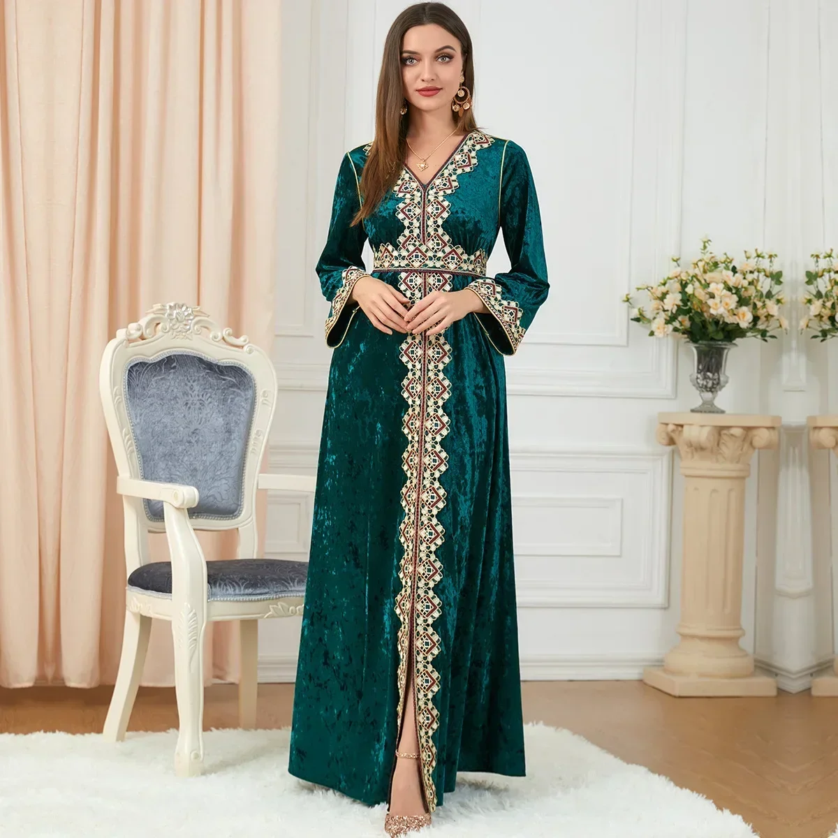 Abayas musulmanes pour femmes, robe indienne de Dubaï, robe musulmane en velours côtelé, robe brodée, robe fendue à manches longues, mode de luxe