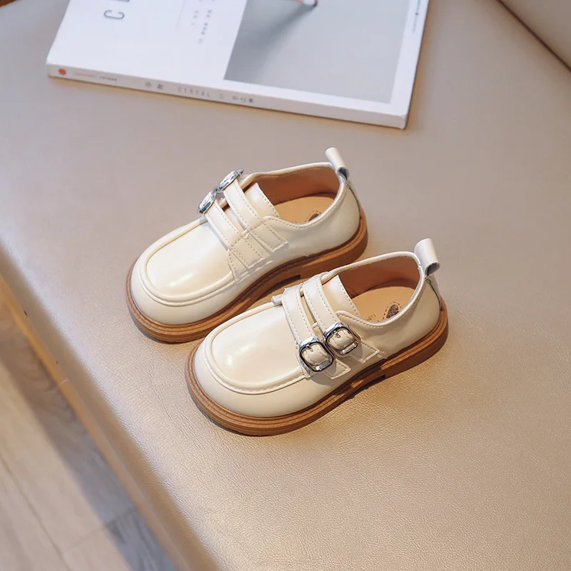 2026 Children Leather Shoes Buckle Solid Color School Spring Kids Flat Shoe 23-35 Unisex Fashion Round Toe Flexiable Girls Shoe
