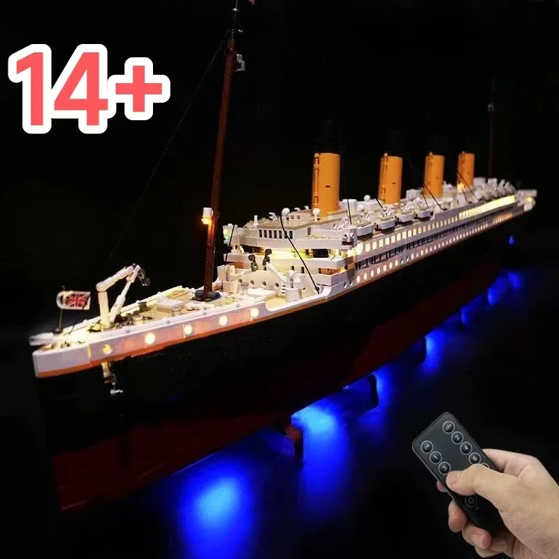 9090 pièces style Titanic 10294 grand navire de croisière bateau à vapeur décoration de la maison blocs de construction, cadeau de Festival pour enfants