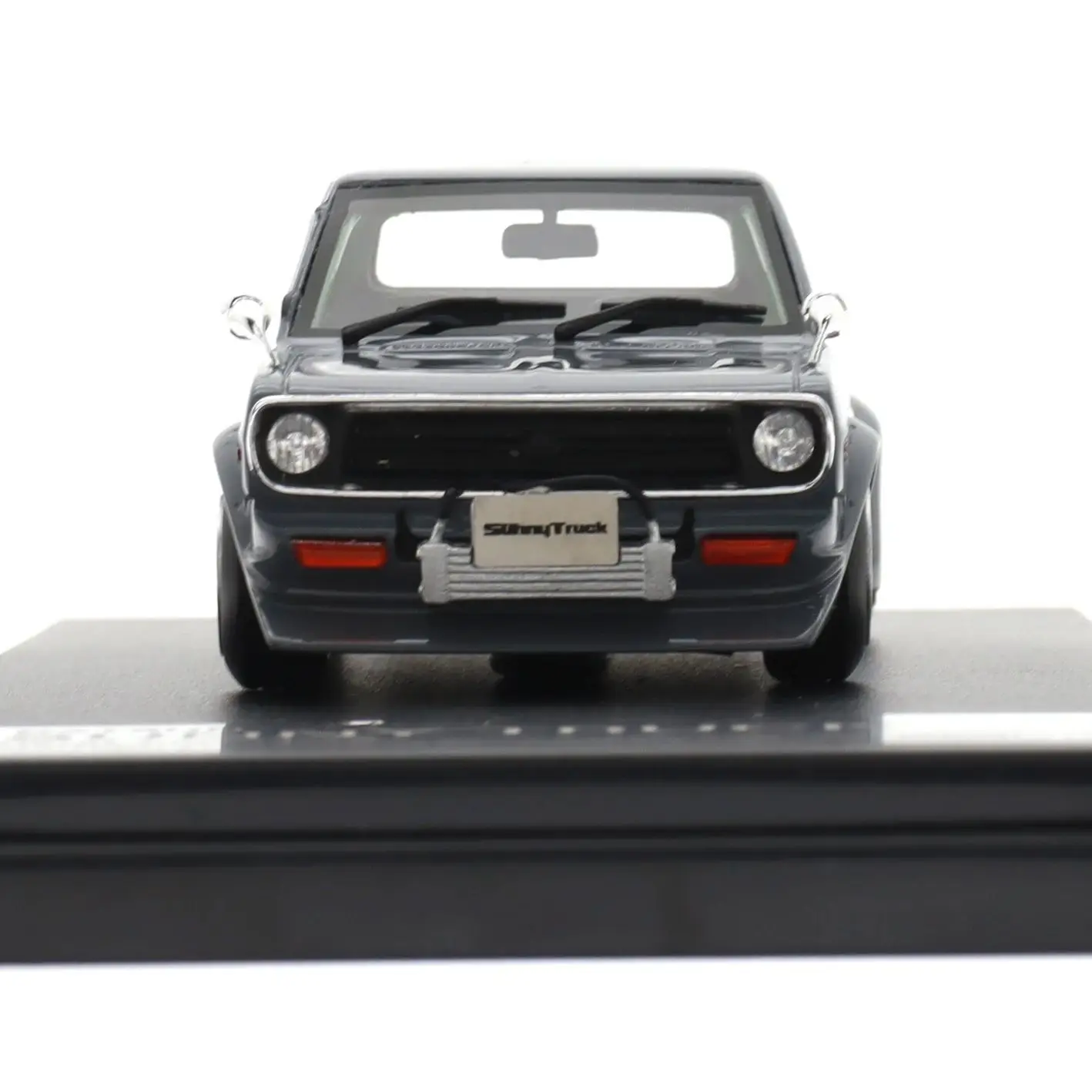 

1:43 Hi Story Car Model For J-43569 DATSUN SUNNY TRUCK 1979 Customized High Simulation Collection Gift Resin Model Car