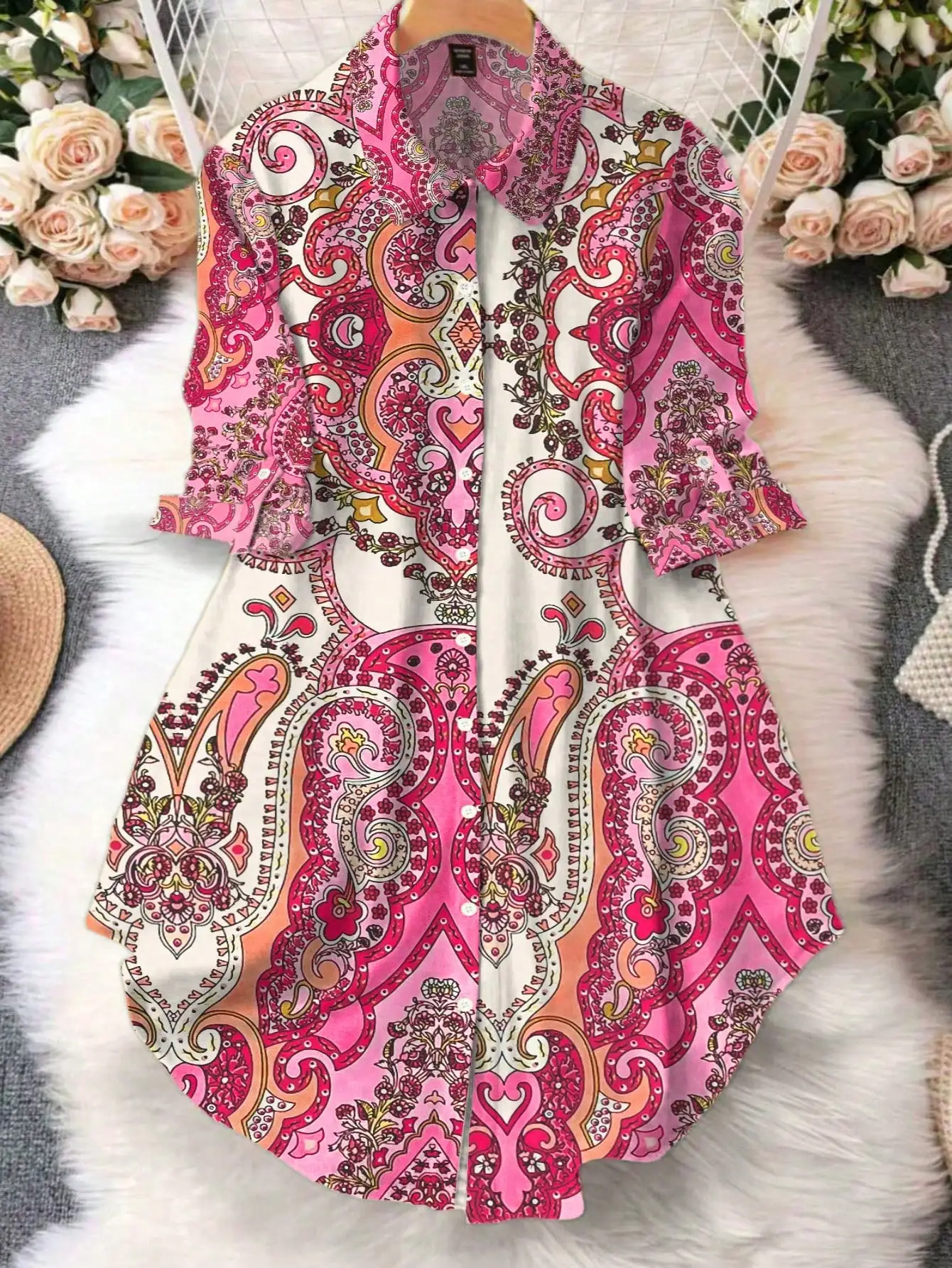 

Женское свободное платье-рубашка больших размеров с розовым принтом пейсли и короткими рукавами для весенне-летнего отпуска