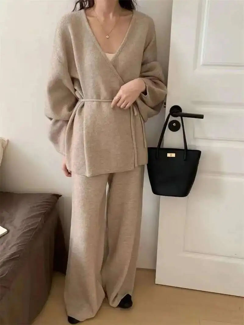 [EWQ] Fashion V-neck Long Sleeve Lace Up Sweater And High Waist Trousers Casual Women Knit Set Clothing 2025 Autumn New 16O1719