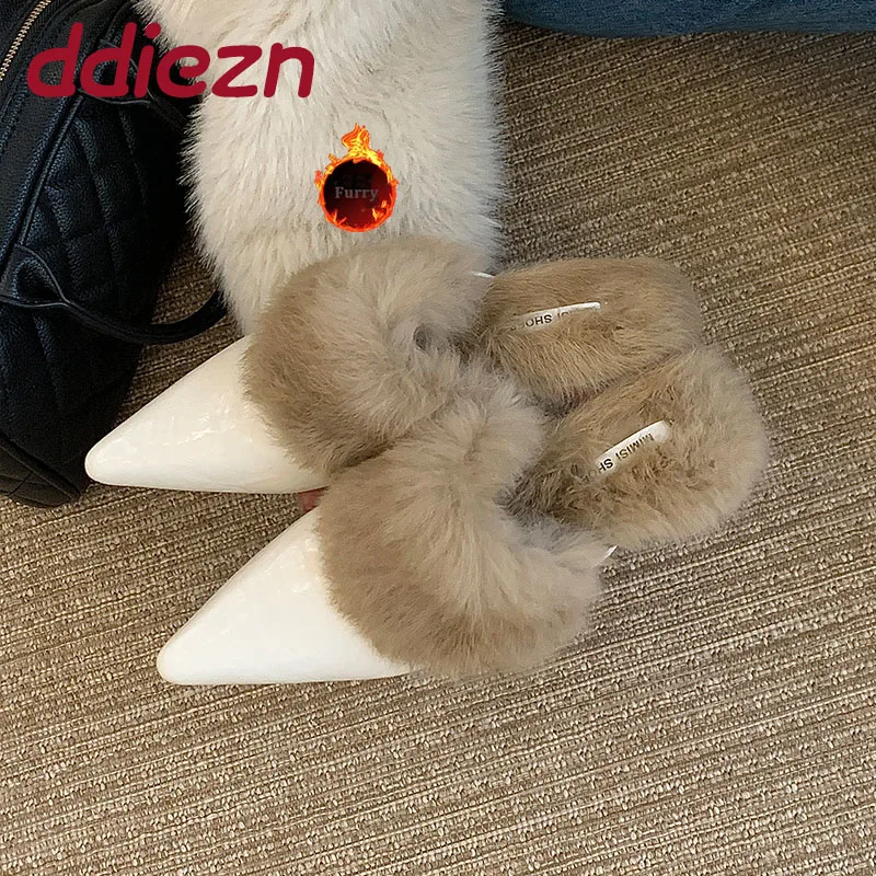 الأحذية القطيفة السيدات الشرائح أحذية مفتوحة داخلي في الهواء الطلق الإناث البغال موضة نِعال من الفراء أحذية للنساء جديد في الشتاء