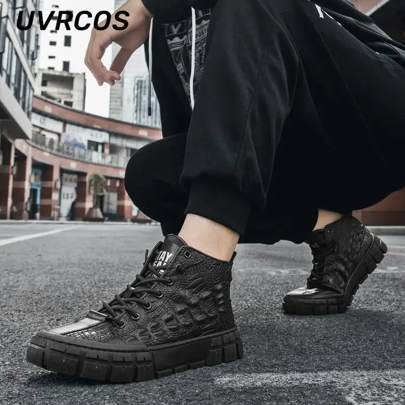 Men Winter Casual Thick-soled Men\'s Autumn The New Listing Trend High-top All-match Pattern Leather Boots England Man Shoes