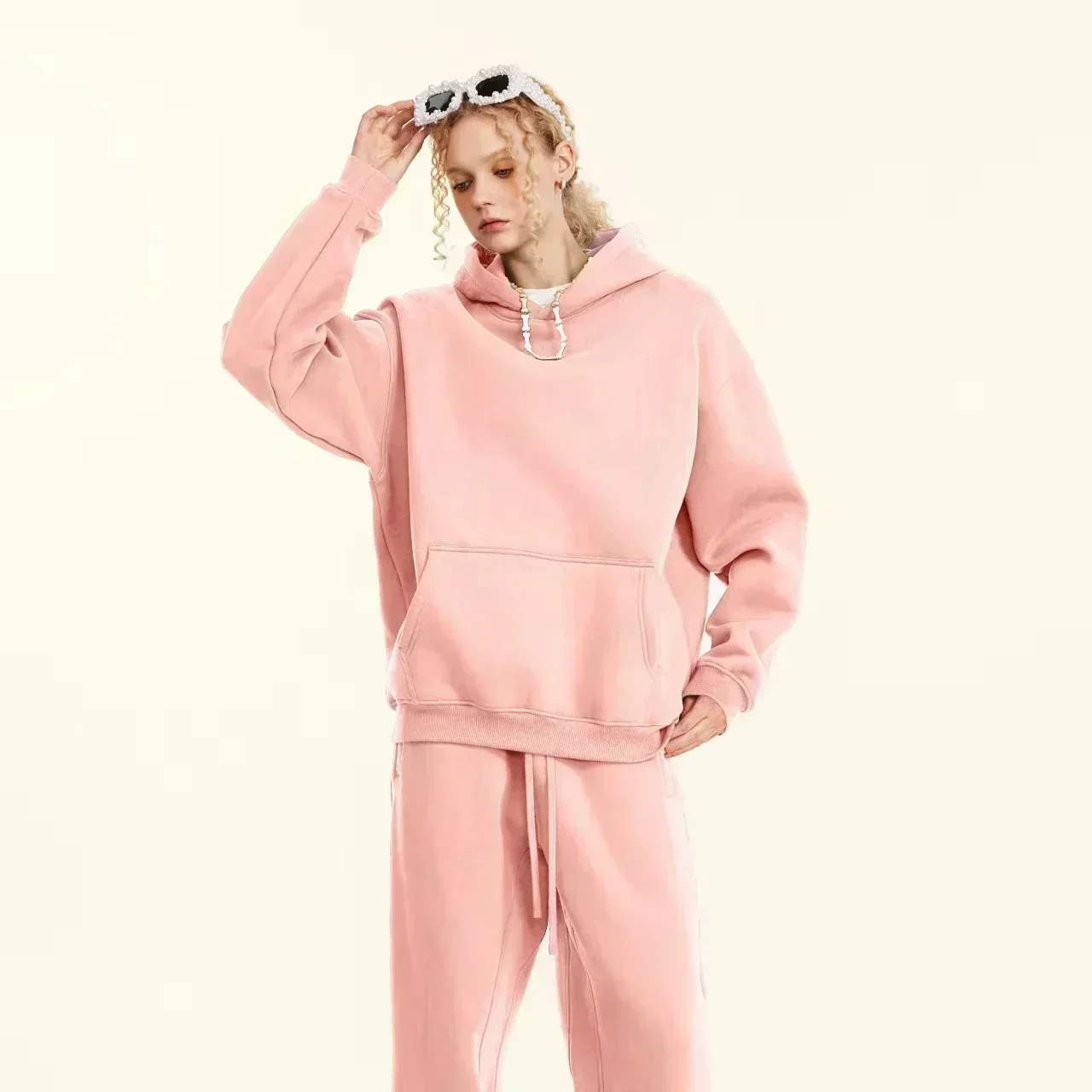 Women's casual seashell and letter pattern front and back printed pullover hoodie women's casual top versatile style hoodie