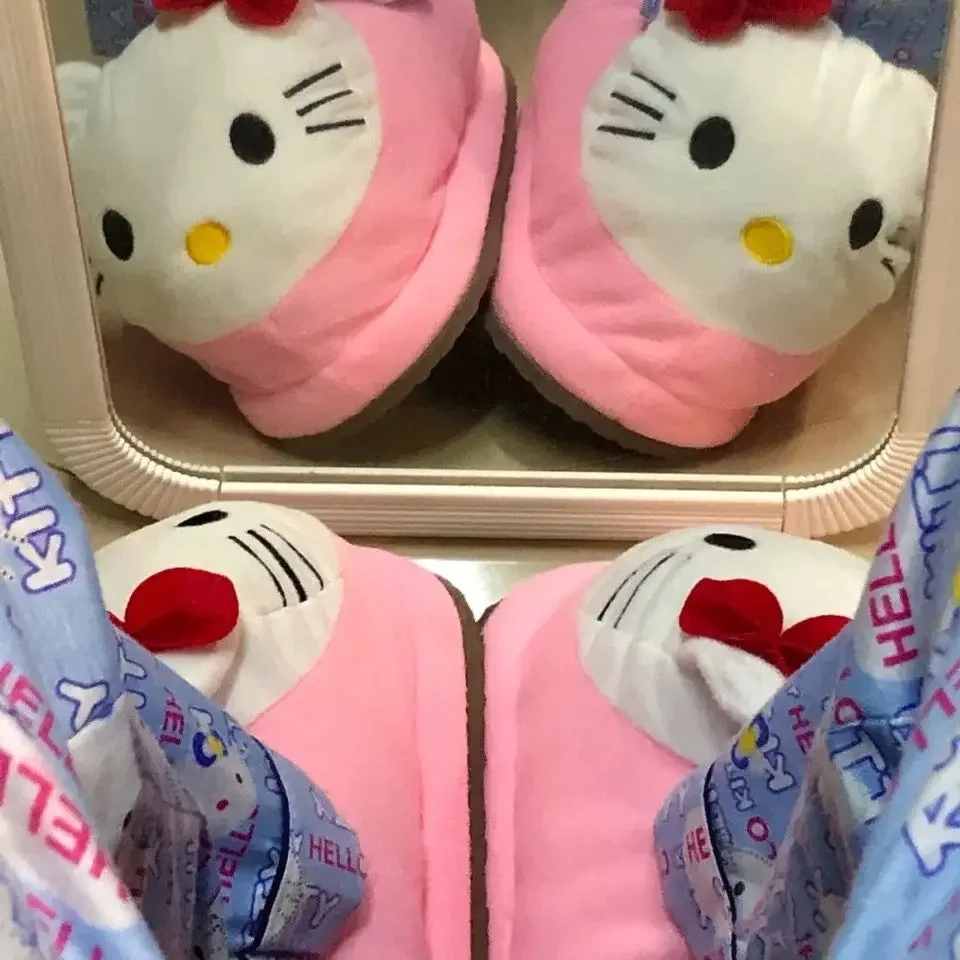 Büyük baş Hello Kitty kış ev karikatür pamuk terlikler kadın odası sevimli sıcak kore öğrenci yurt wrap ayaklar pamuklu ayakkabılar