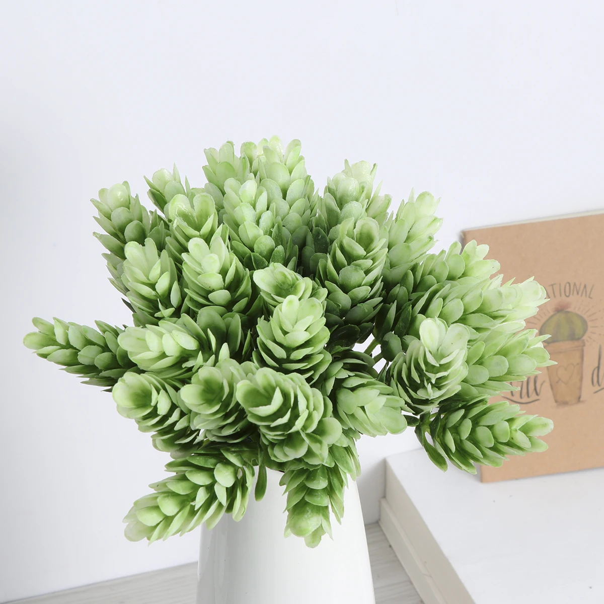 

5 Branches Simulated Pineapple Grass Home Decor Faux Greenery Stems Artificial Household for Vase Outdoor
