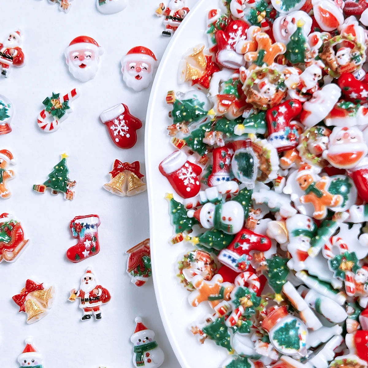 50PCS Kawaii Cartoon Santa Claus Sled Snowman Resin Nail Charms 3D Creative Bell Socks Nail Art Decorations DIY Christmas Nails