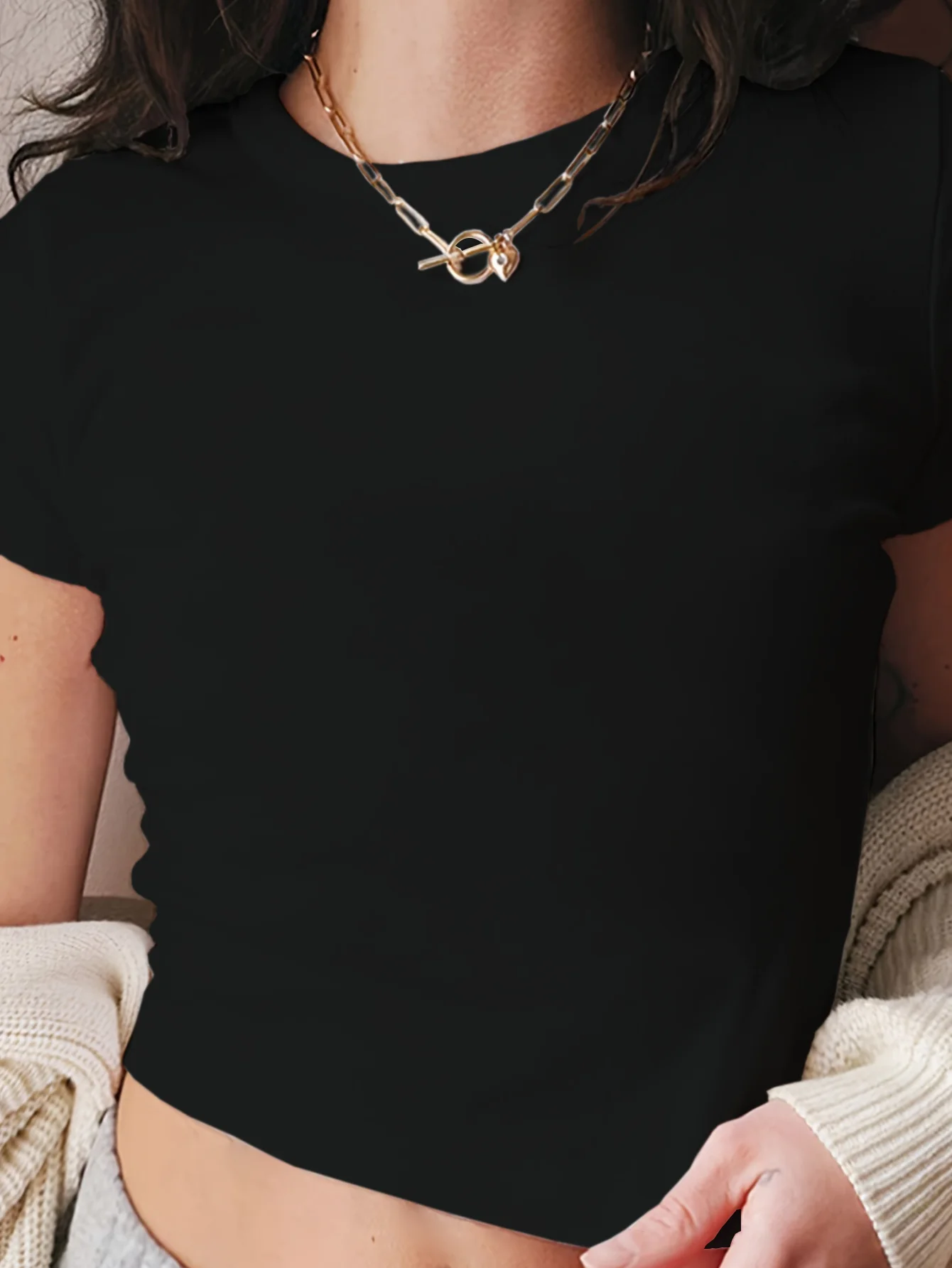 T-Shirt à manches courtes pour femmes, col rond, couleur unie, tissu doux, vêtements décontractés pour printemps et été, coupe ample