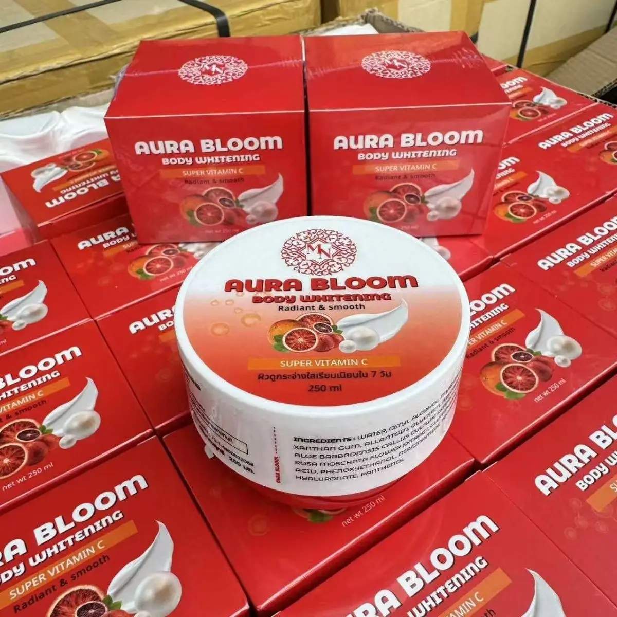 

ARABLOOM Глубоко увлажняющий и осветляющий крем для тела 250 мл, насыщенный увлажняющий крем из Таиланда, который успокаивает