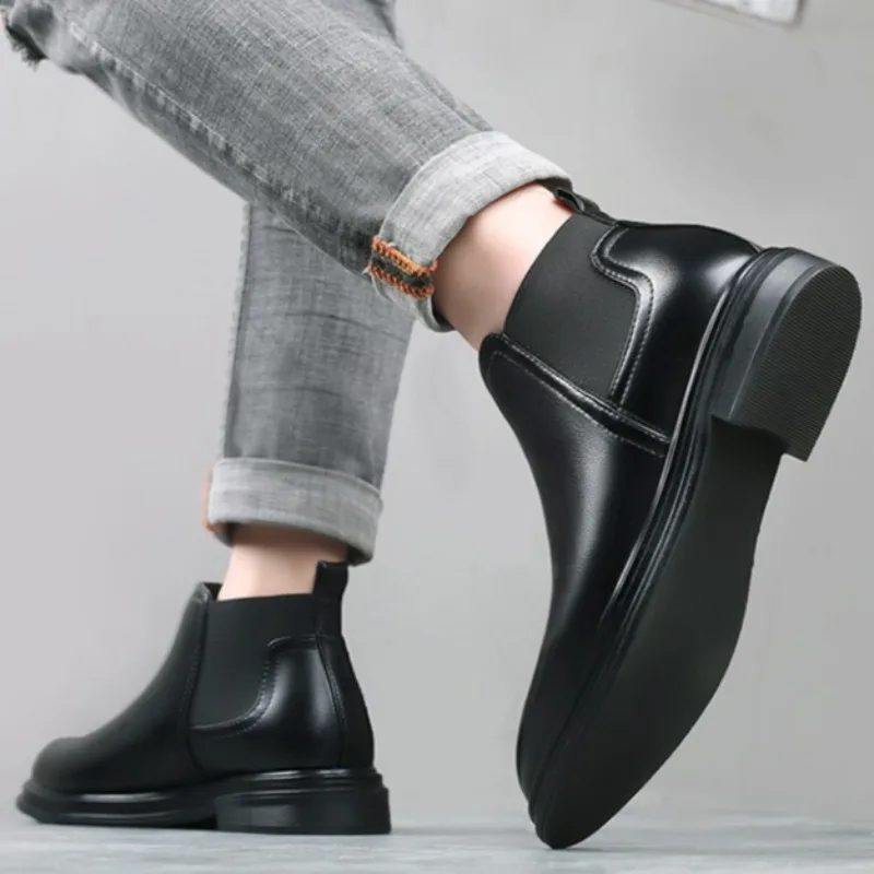 الرجال تشيلسي الأحذية الفاخرة العلامة التجارية الأحذية الجلدية موضة أحذية عالية الجودة غير رسمية للرجال وأشار الأعمال التمهيد الانزلاق على الكاحل بوتاس