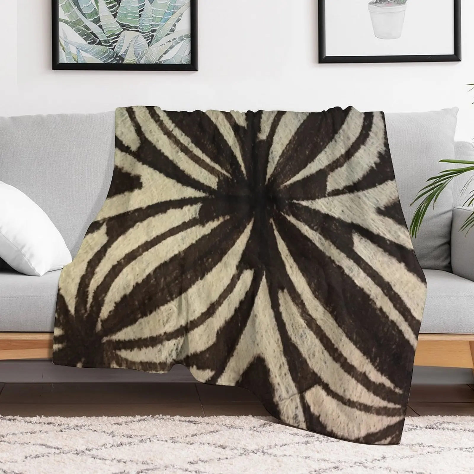 Tongan Tapa Design Throw Blanket