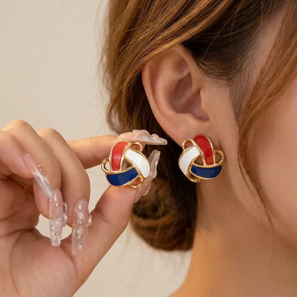 Retro Enamel Drip Oil Triangular Geometric Earrings for Women Fashionable Hollow Out Rotating Flower Earring Jewelry Accessories
