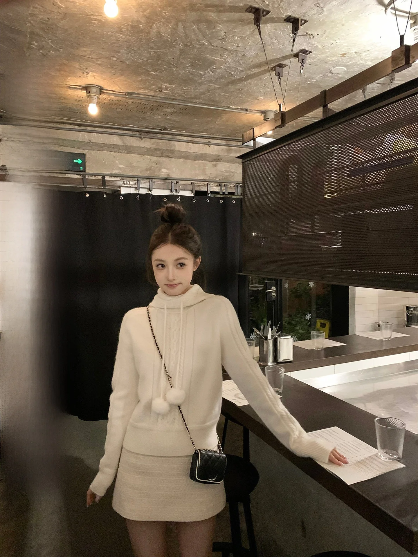 

Soft Cozy Chestnut a Fuzzy Heavy Knit Hatl Women's Sweater Winter Warm Long Sve Polyester Fiber Nylong Acrylic Blend