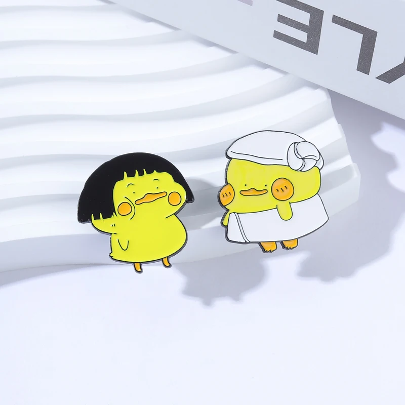 2-3pcs/set Lab Rat Chemistry Doctor Nurse Uniform Teddy Bear Enamel Pins Anime Yellow Cat Couple Goose Brooches Bag Lapel Badge view 3